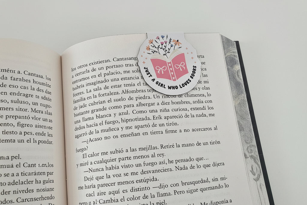 Just a Girl Who Loves Books Magnetic Bookmark