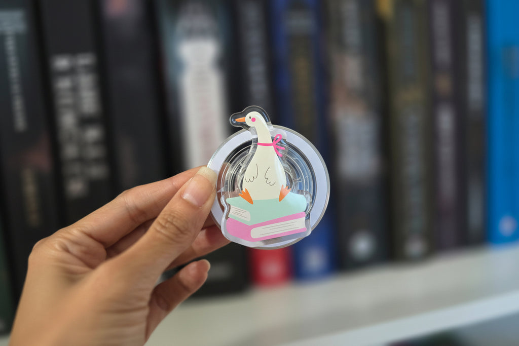 Reading Goose Kindle Grip