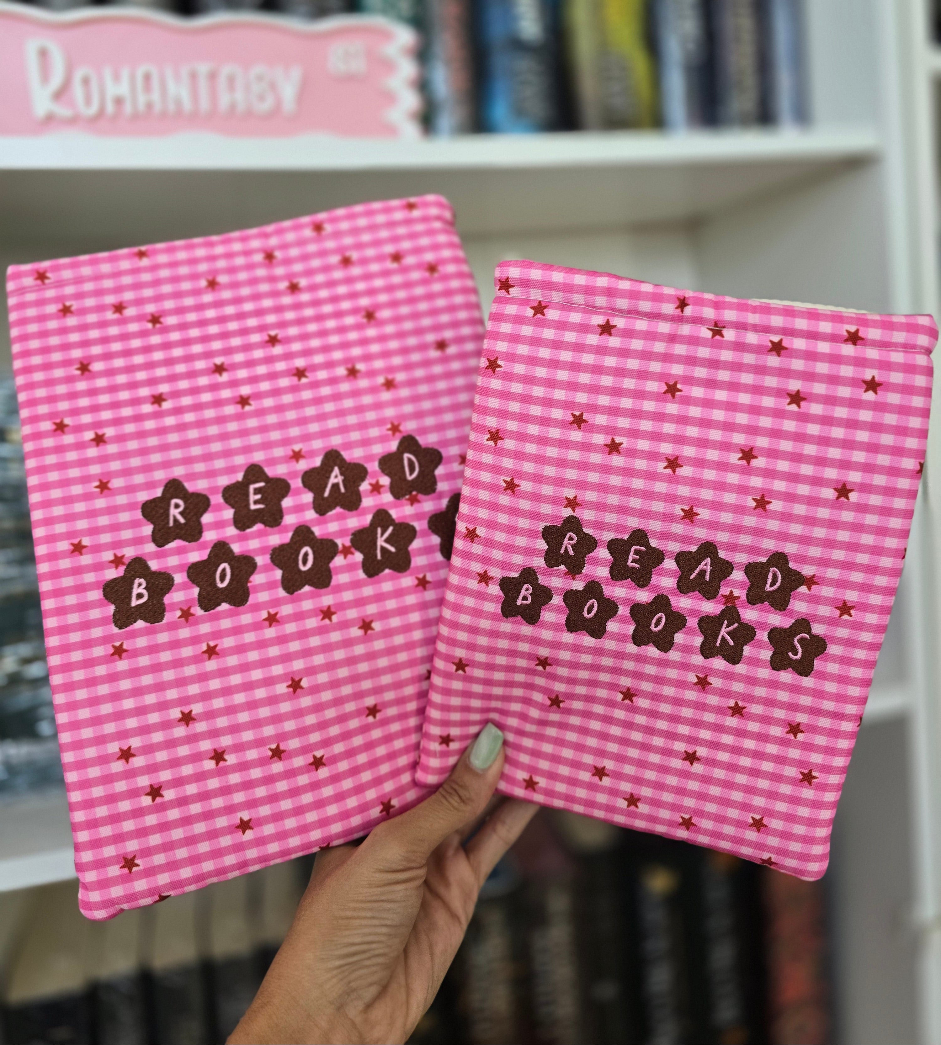 Gingham Embroidered Book & Kindle/E-Reader Sleeve